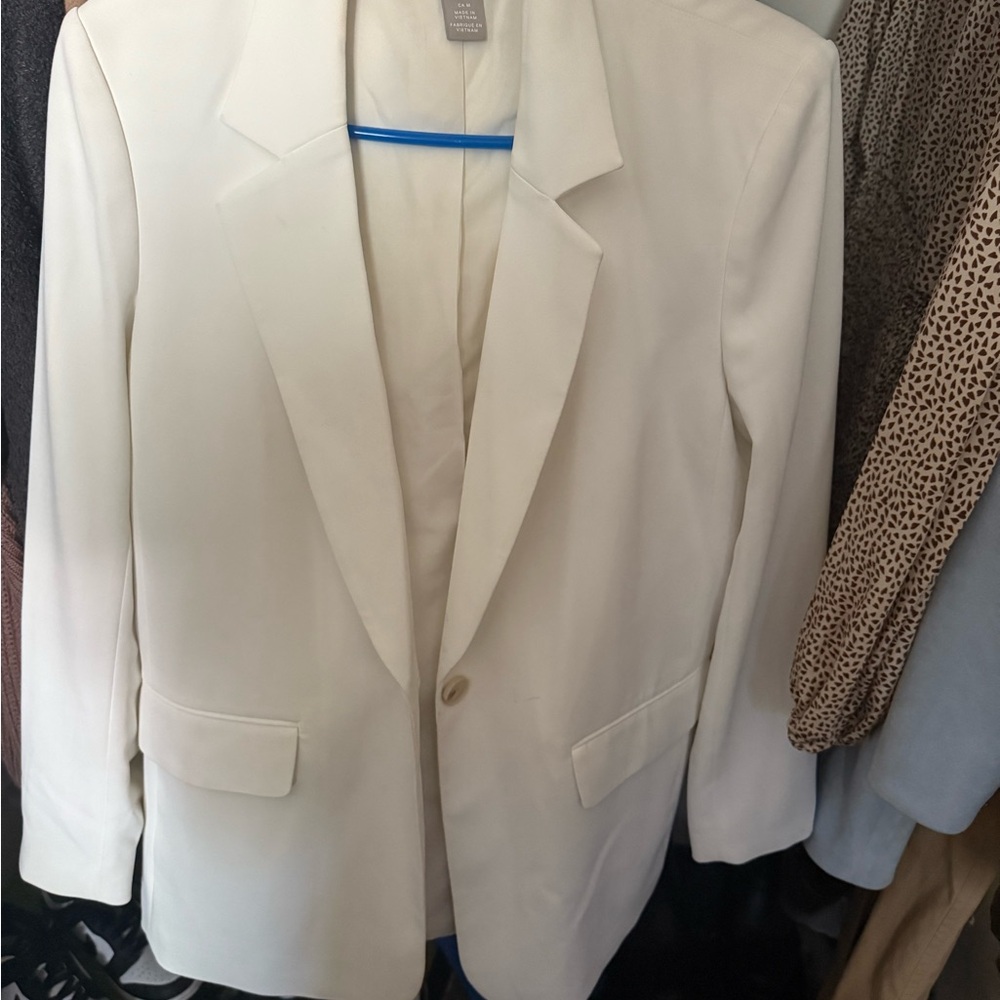H&M Elegant White Blazer